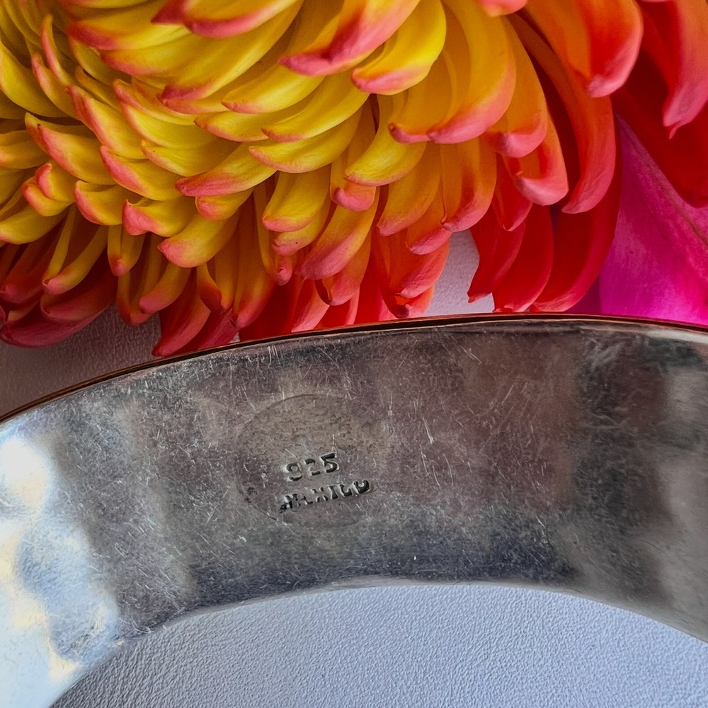Vintage Sterling Silver cuff - Picture 4 of 6
